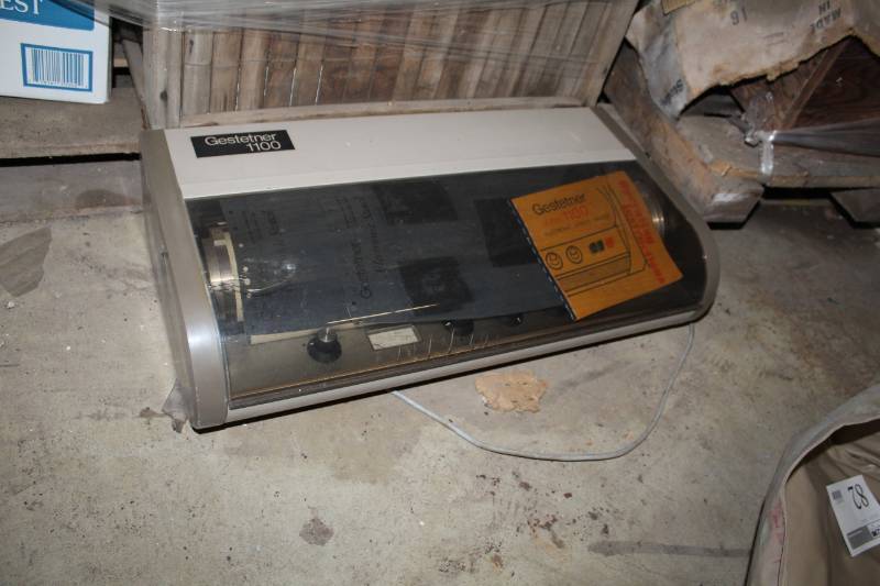 lot 82 image: Gestetner Electronic Stencil Maker with Operating Instructions