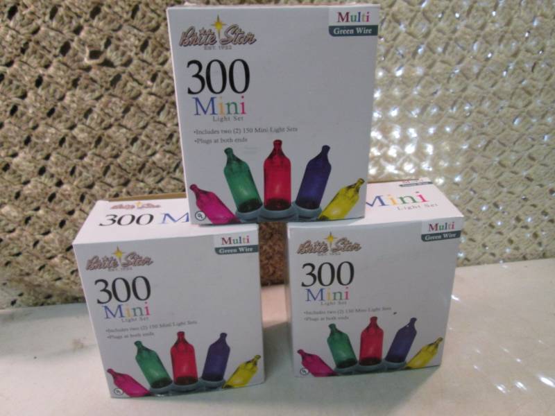 lot 13 image: 3 Boxes of Brite Star 300 Mini Mult...