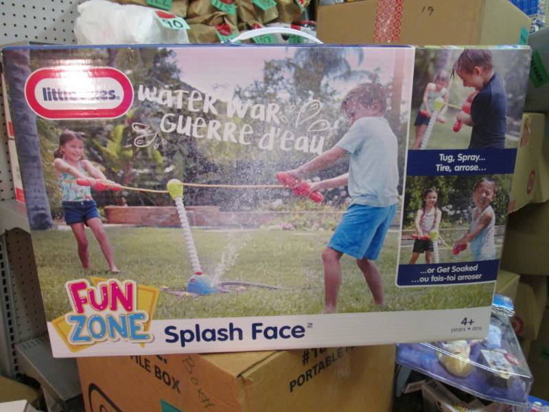 lot 50 image: Little Tikes Fun Zone Splash Face W...