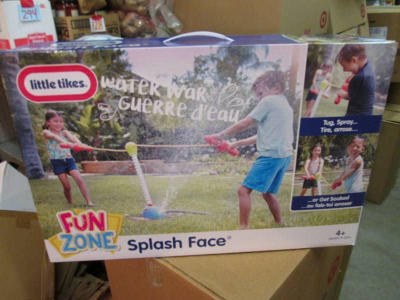 lot 67 image: Little Tikes Fun Zone Splash Face W...