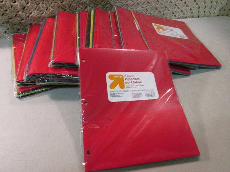 lot 77 image: Lot of 12 - 5-Packs of 2-Pocket Por...