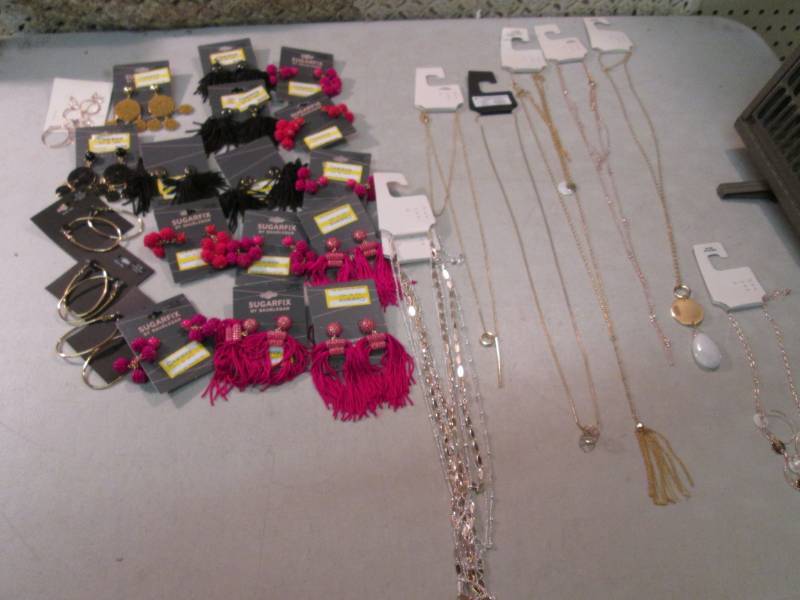 lot 102 image: Lot of Misc Earings and Necklaces E...