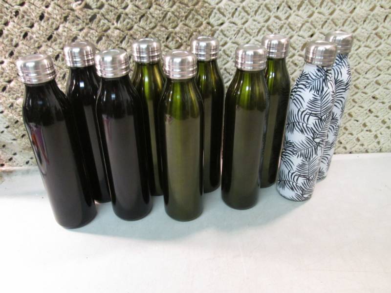 lot 108 image: Lot of 10 Room Essentials 20.6 ounc...