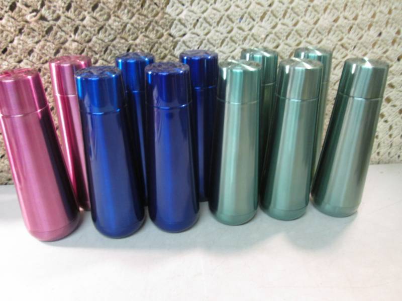 lot 124 image: Lot of 11 Room Essentials 20 ounce ...