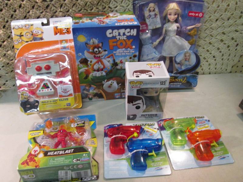 lot 129 image: Lot of Misc Kids Toys  A-2...