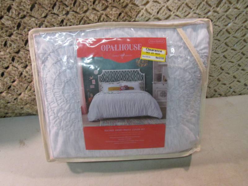 lot 137 image: Opal House Ruched Jersey Duvet Cove...
