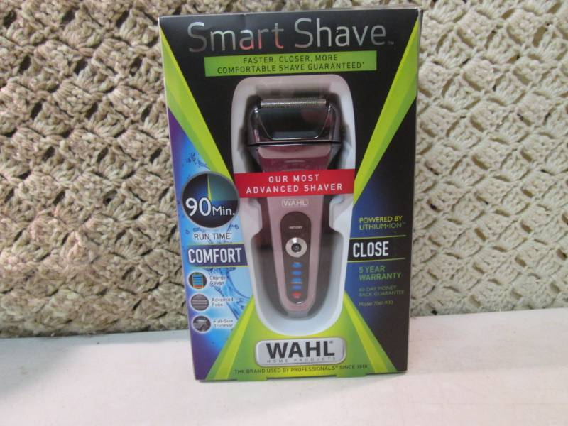 lot 157 image: Wahl Smart Shave Rechargeable Shave...