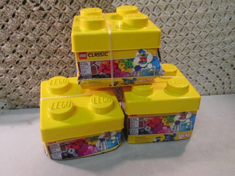 lot 160 image: Lot of 3 Lego Classic Lego Sets Uno...