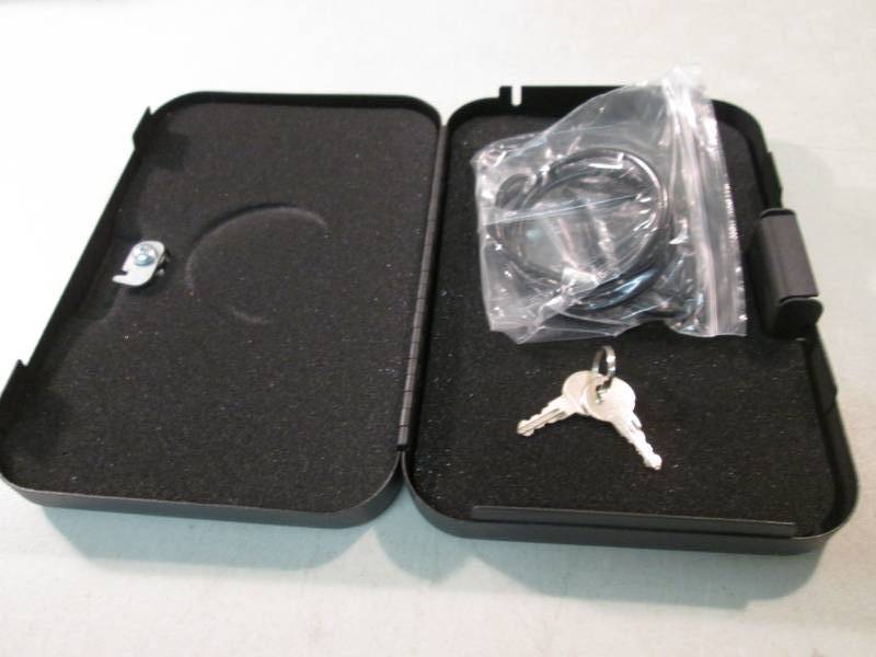 lot 164 image: Full Size Handgun Secure It Metal S...