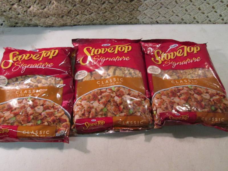 lot 181 image: 3 Bags of Stove Top Signature Class...