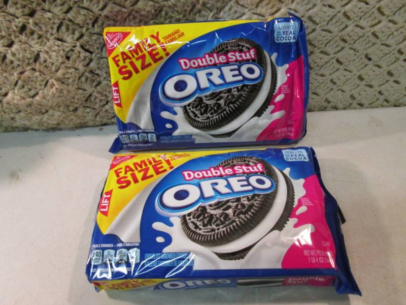 lot 195 image: 2 Family Size Packs of Double Stuf ...