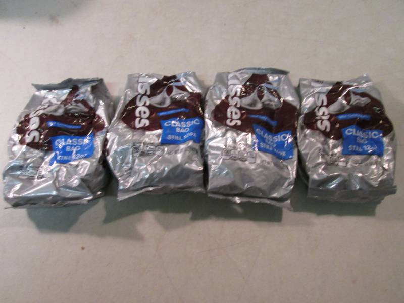 lot 274 image: 4 Bags of Hersheys Kisses Best by M...