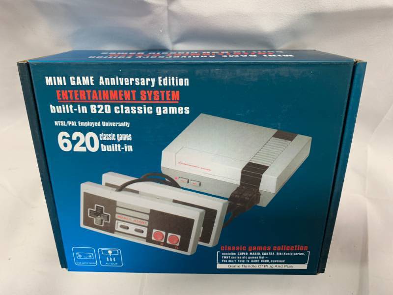 lot 6 image: Mini Entertainment Game System with 620 Games