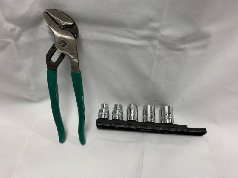 lot 12 image: Lot of 2 SK Groove Joint Pliers & 5pc Metric Impact Socket Set