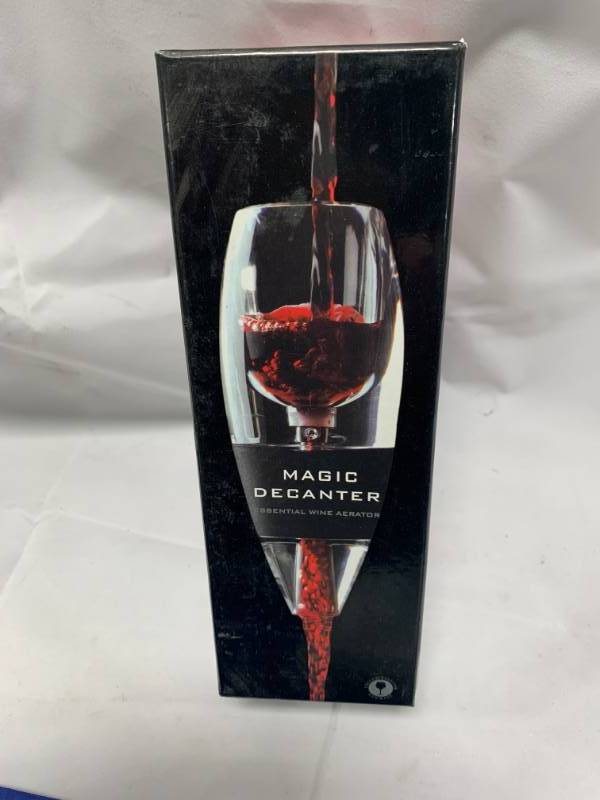 lot 26 image: Magic Decanter Wine Aerator