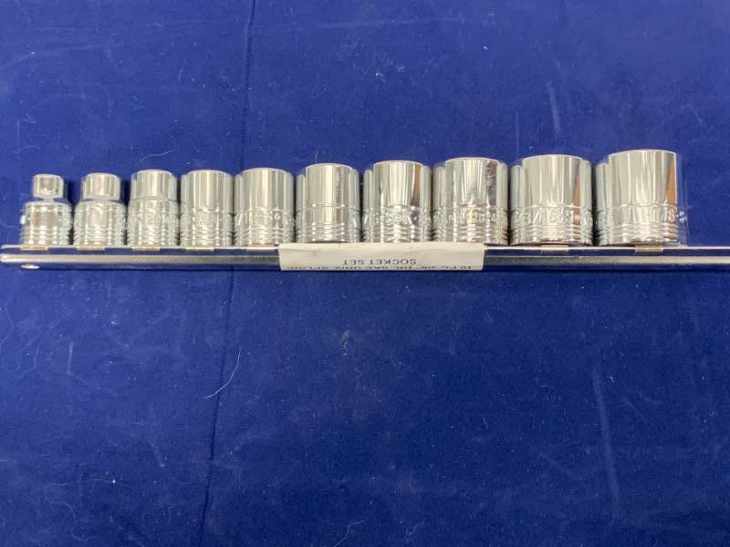 lot 43 image: SK Tools 10pc SAE Universal Spline Socket Set (Made in USA)