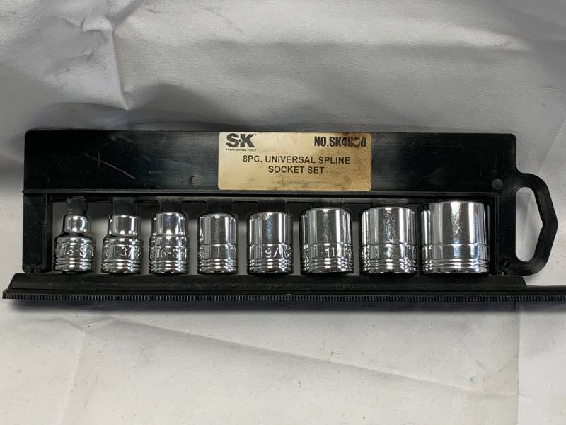 lot 61 image: SK Tool 8pc SAE Universal Spline Made in USA Socket Set