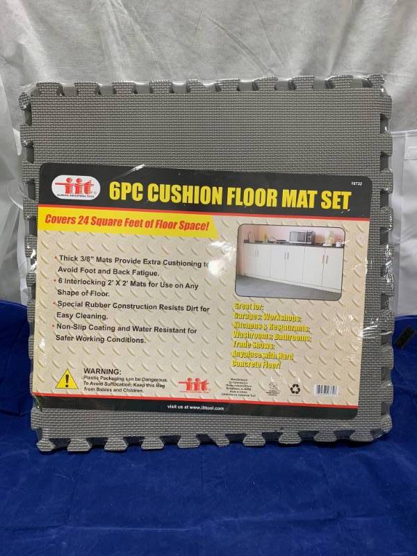 lot 101 image: 6pc Shop Gym Garage Floor Mat Set