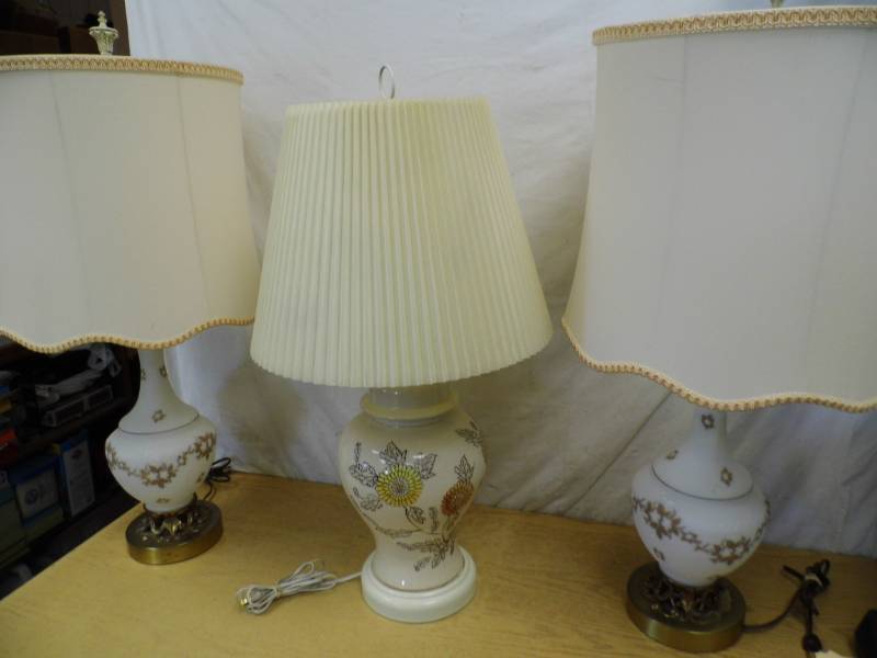 Lot of 3 Lamps