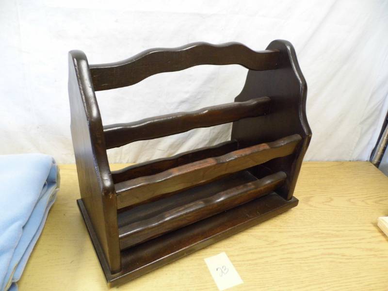 Magazine Stand - Velour Blanket - Rug