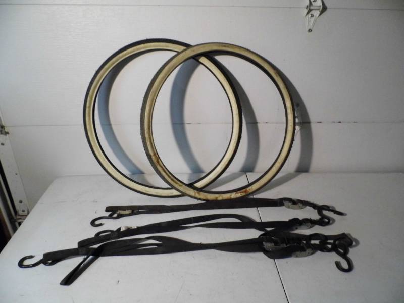 lot 25 image: Bike Tires - Rachet Straps