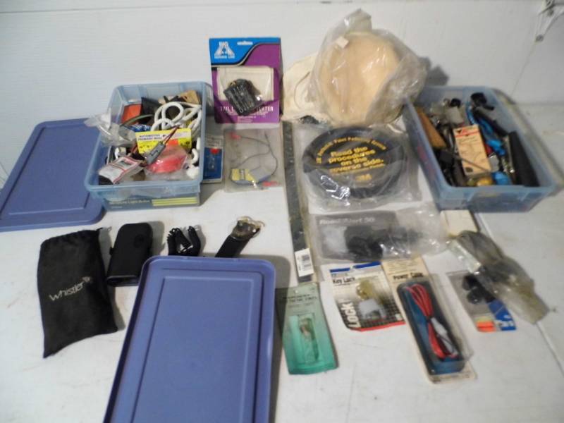 lot 43 image: Hardware - Radar Detector -