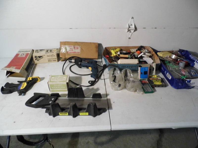 lot 44 image: Hardware