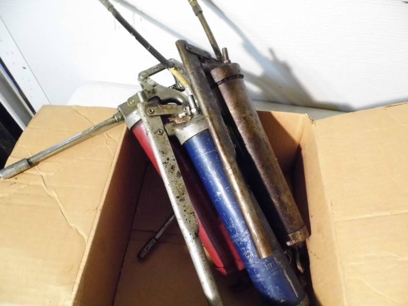 lot 60 image: Grease Guns