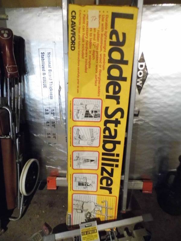 lot 72 image: Adjustable Ladder w Extras