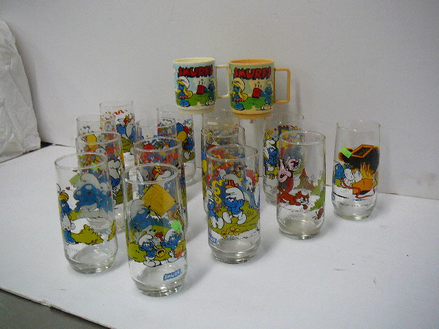 Smurf Glasses and Mugs