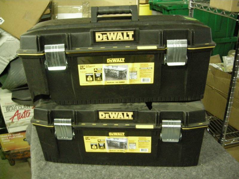 lot 52 image: DeWalt Tool Box