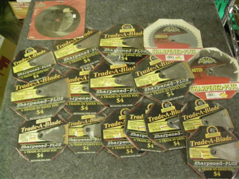 lot 69 image: Circular Saw Blades