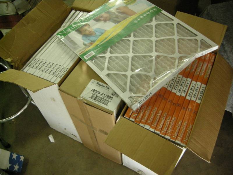 lot 71 image: Furnace Filters 20x25x1