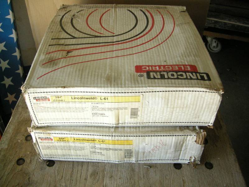 lot 19 image: Lincolnweld L-61 Welding Wire