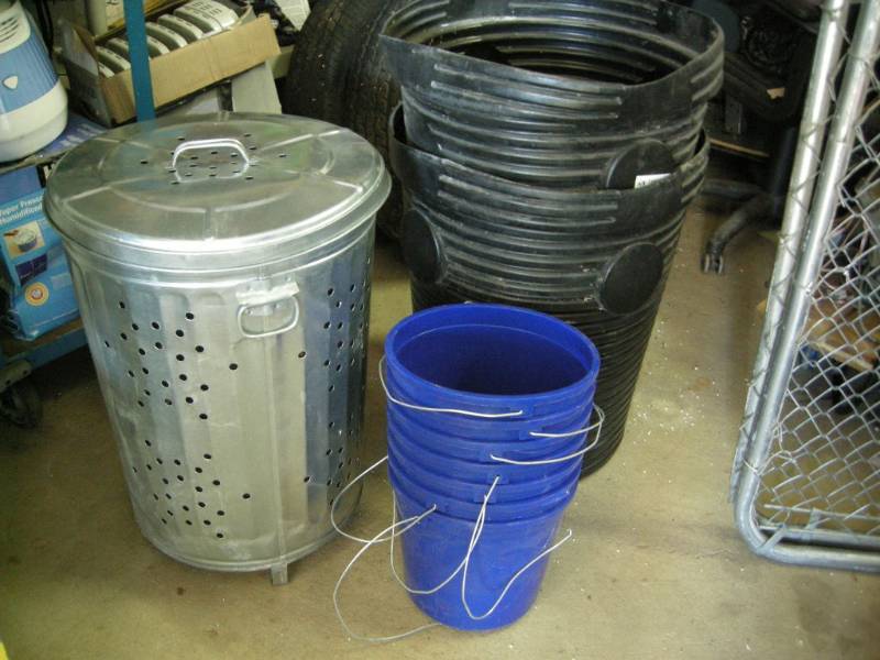 lot 79 image: Barrels and Buckets