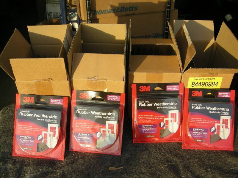lot 141 image: 4 Boxes 3M Rubber Weatherstrip