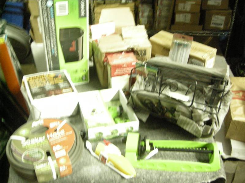 lot 150 image: Outdoor Related Items