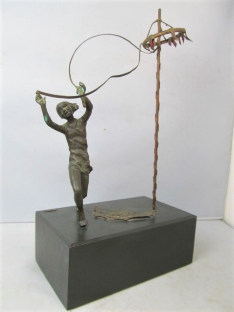 lot 23 image: Original 1968 Signed CURTIS JERE Bronze Sculpture