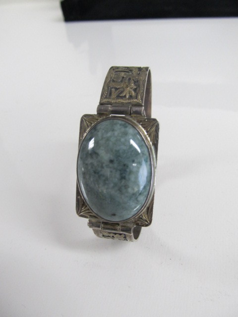 lot 85 image: Vintage Southwestern Sterling Silver Bracelet wLarge African Turquoise Cobochon