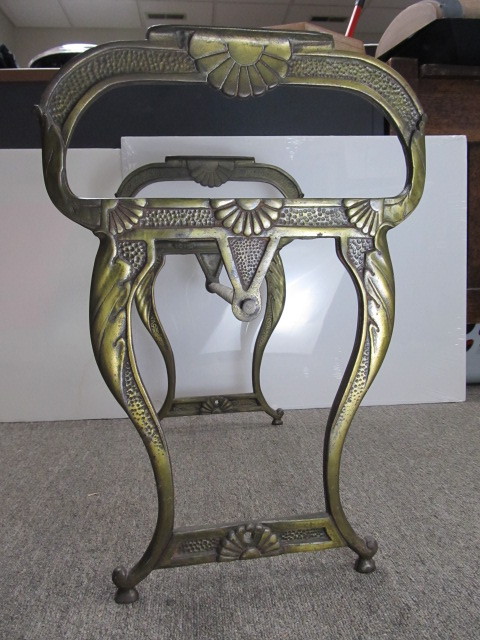 lot 97 image: Beautiful Antique Sculptural Brass Bench