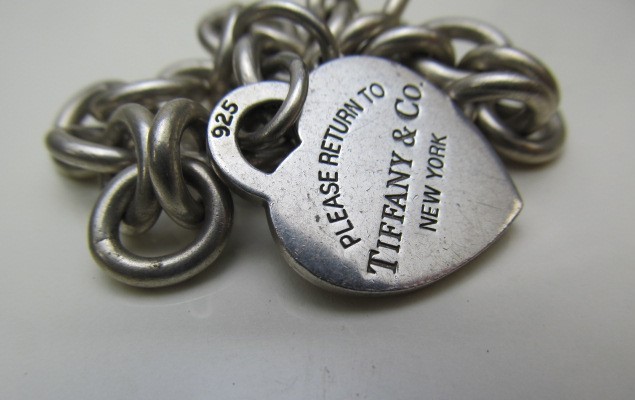 lot 13 image: Genuine TIFFANY Sterling Silver Bracelet