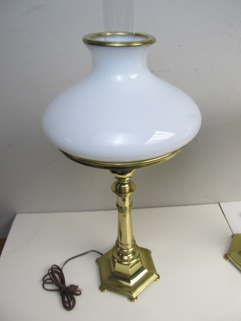 lot 120 image: Matching Pair of Solid Brass STIFFEL Table Lamps