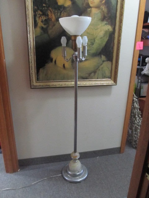 lot 153 image: Vintage Chrome Deco Torchiere Lamp wArt Glass Base