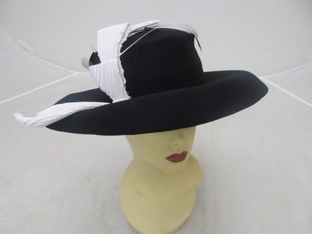 lot 51 image: Midnight Velvet Womens Fancy Hat- Black & White w feather accent