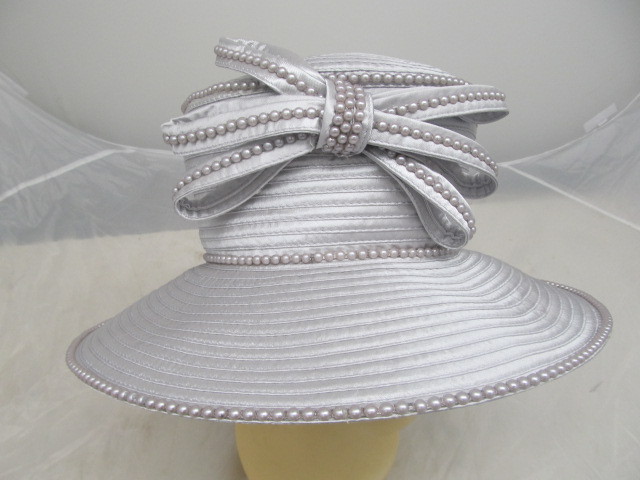 lot 60 image: SUNDAYS By NUBIANO Ladies Church Hat - Light Silver
