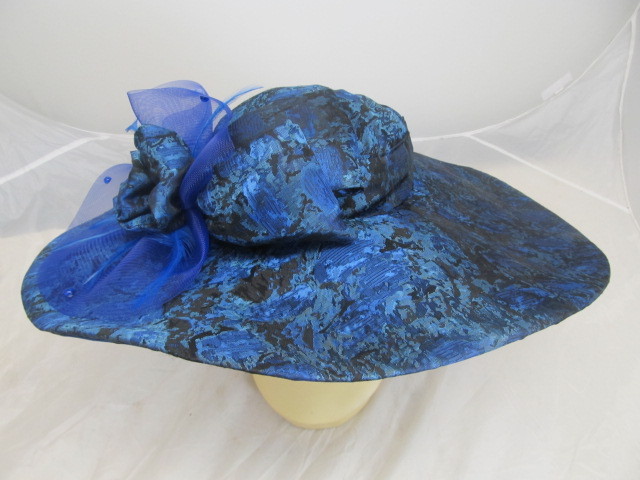 lot 63 image: Beautiful New ASHRO Womens Fancy Hat - Blue w Floral Pattern 