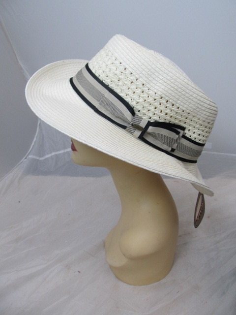 lot 74 image: Pair of Brand New SCALA Women Straw Hats by Dorfman Pacific Co.- XLG