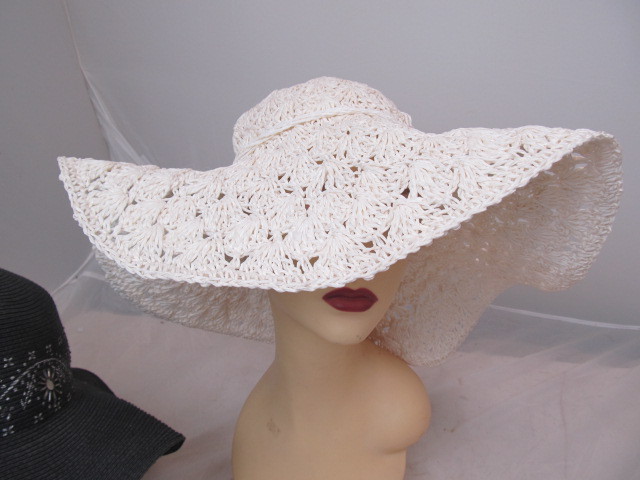 lot 82 image: Group of 3 Womens Floppy Sun Hats - 9 WEST & Merona