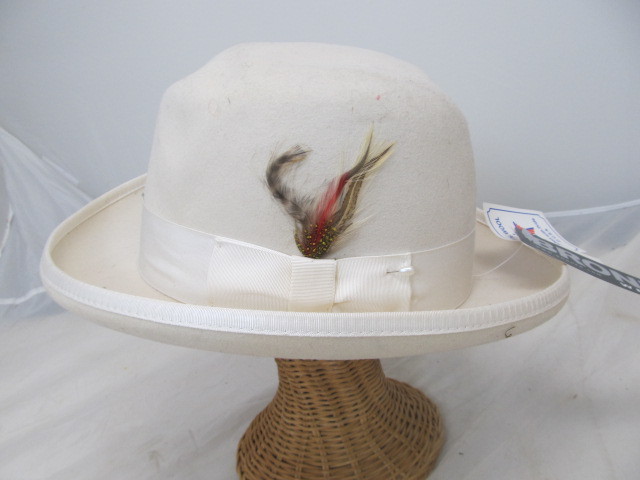 lot 94 image: Brand New Mens Robertos Collection by BRONER Wool Hat - XL