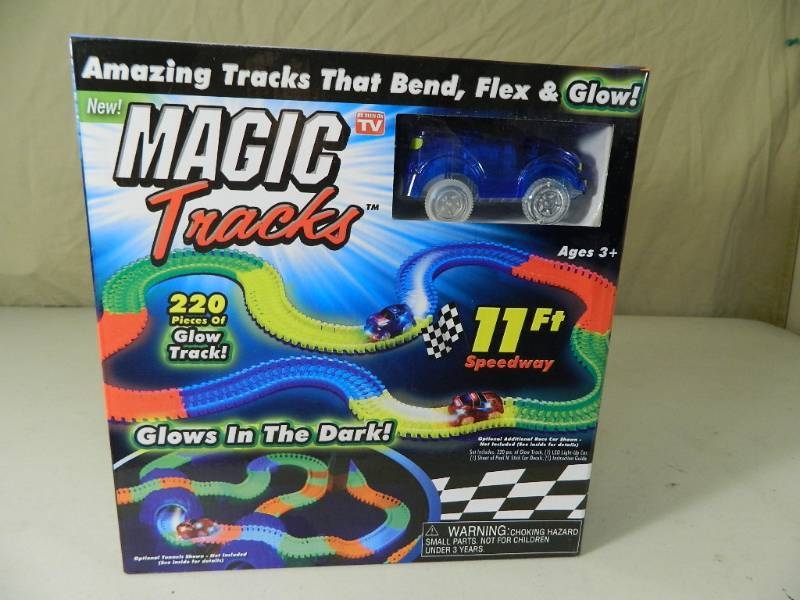 lot 7 image: New Magic Tracks